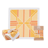 Resplandor | Papel de regalo Furoshiki de 18" de Laura Sevigny