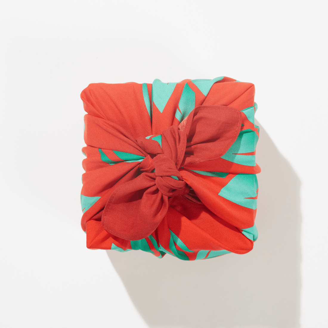 Flourish | 18" Furoshiki Gift Wrap by Rawbie Thring - Wrappr