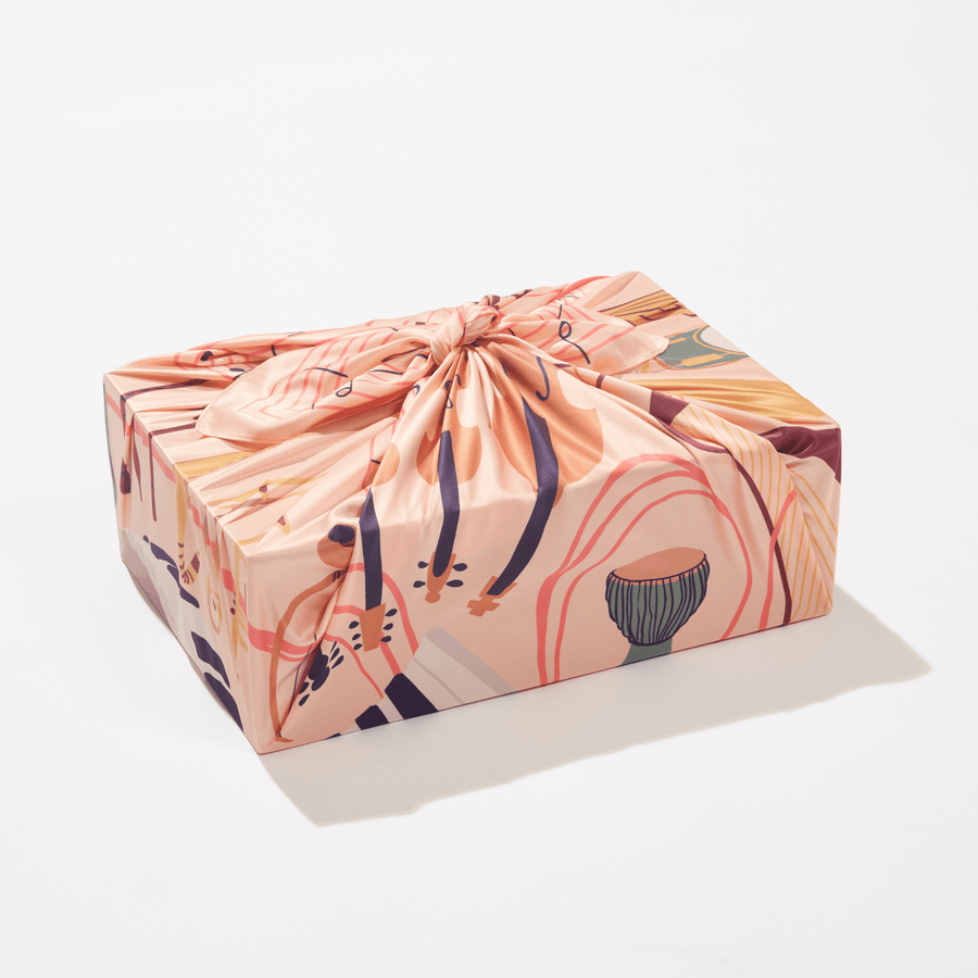 Recuerda | Papel de regalo Furoshiki de 35" de Janelle Lewis